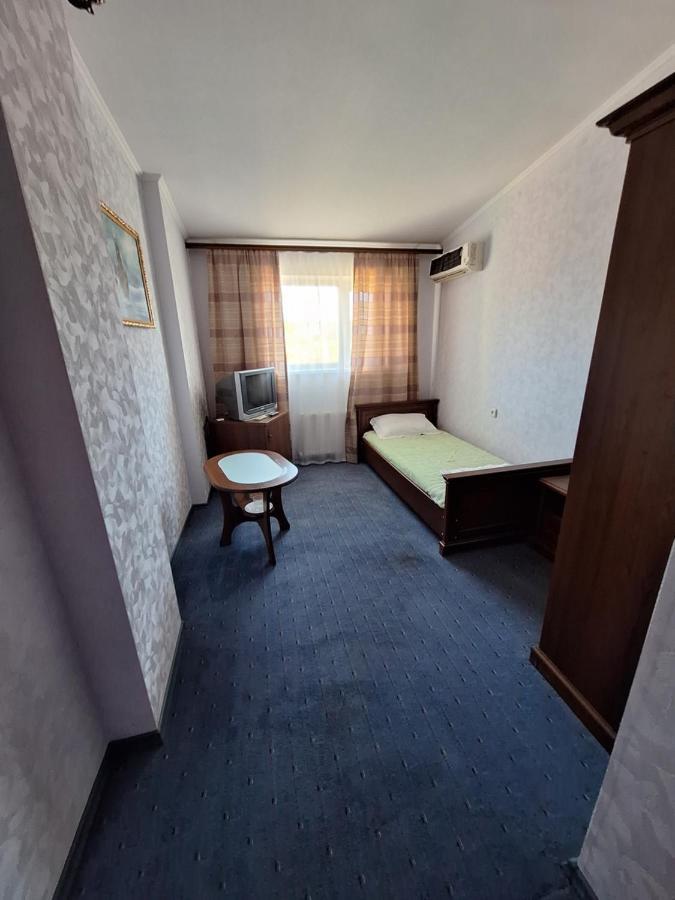 Барселона Hotel Mizikevycha Exterior photo